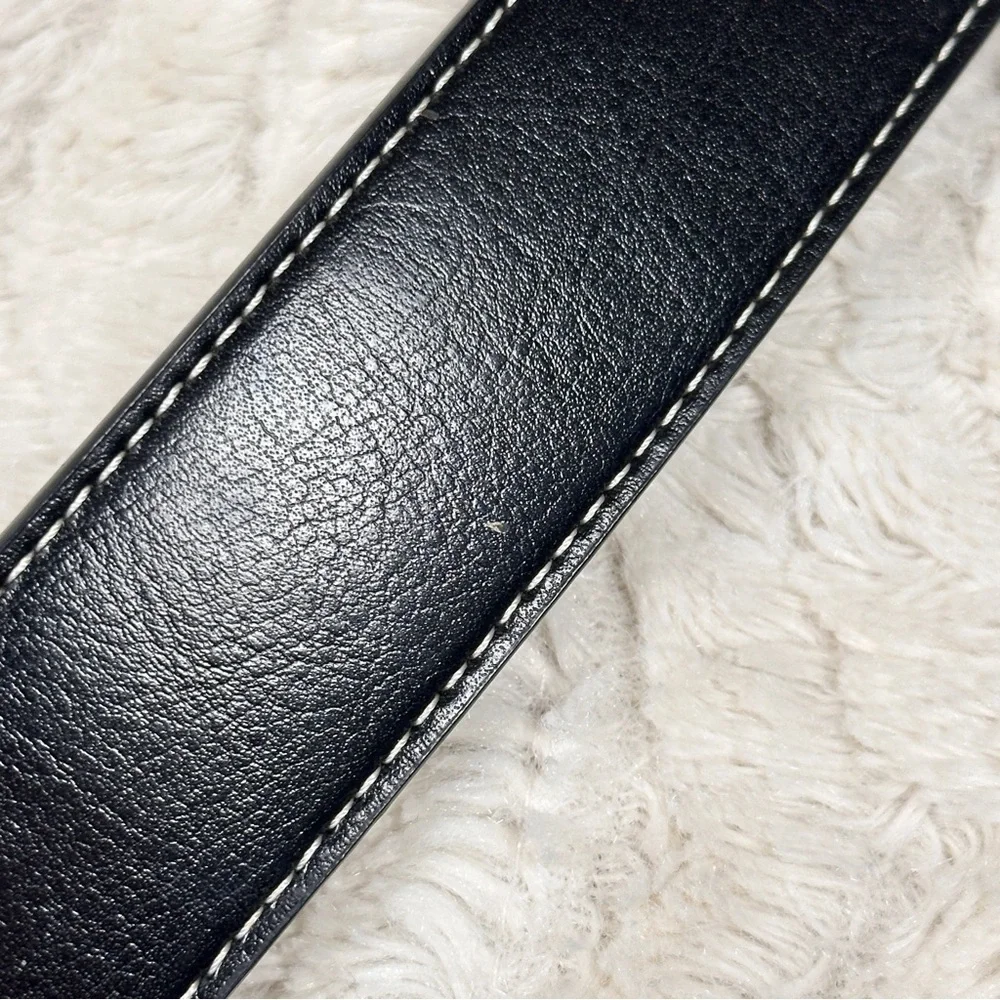 Swiss Gear Black / Brown Reversible Belt with Silver Buckle XXL 44 -48.